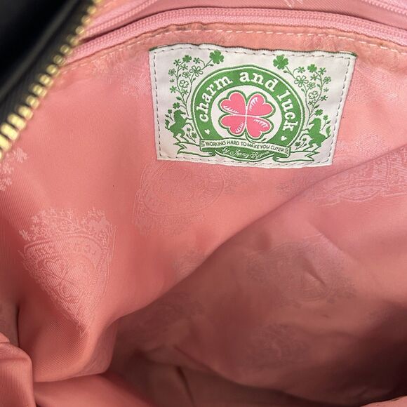 Purse - Picture 1 of 1